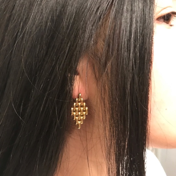 14k diamond shape chain earrings - Picture 6 of 6